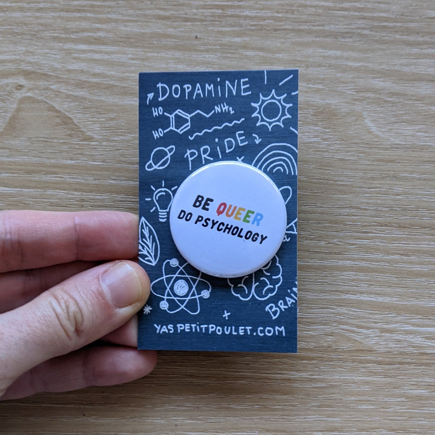 Be Queer | Buttons