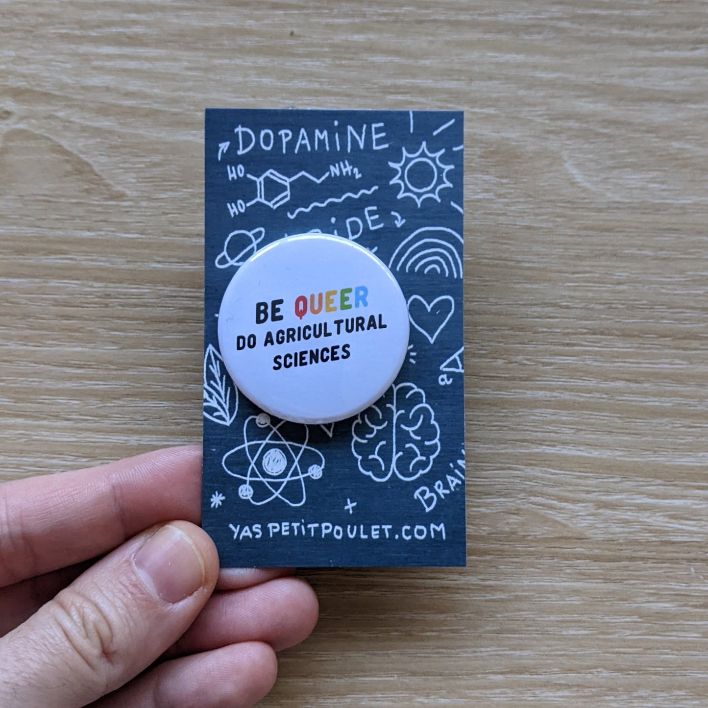 Be Queer | Buttons