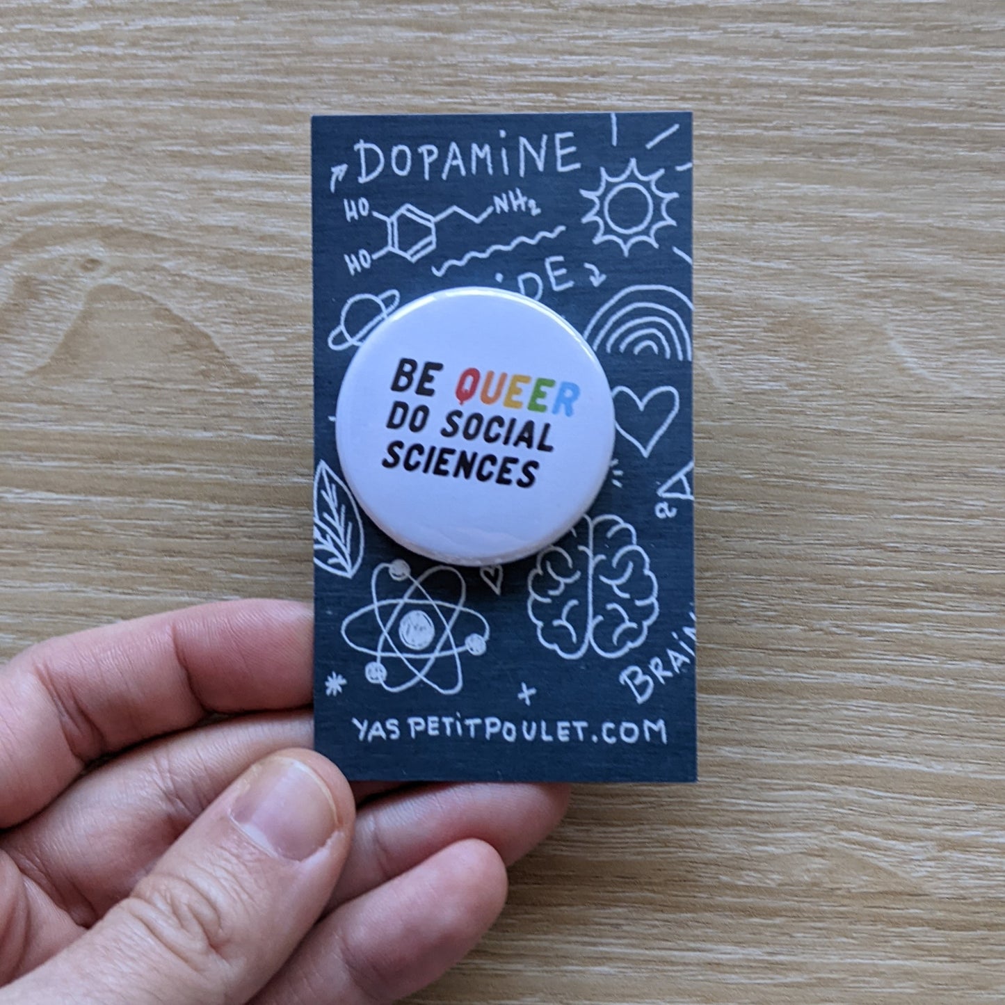 Be Queer | Buttons