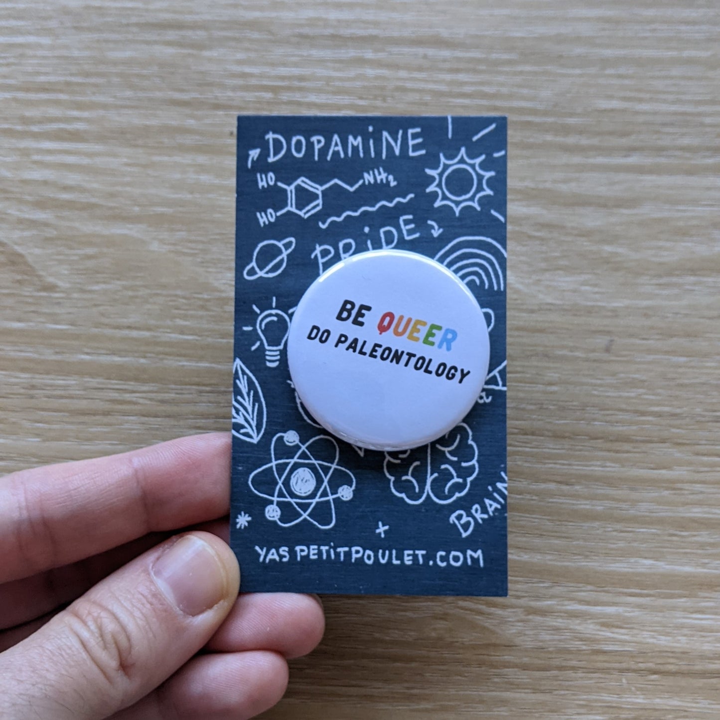 Be Queer | Buttons