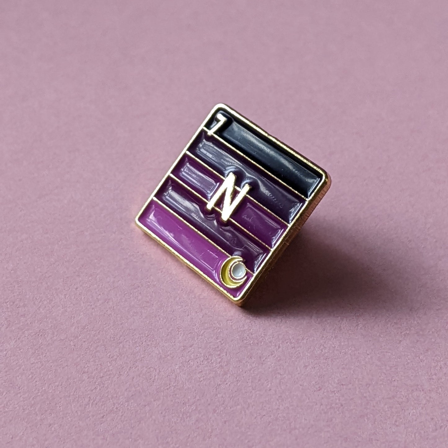 Enbian - Azote | Insigne en émail