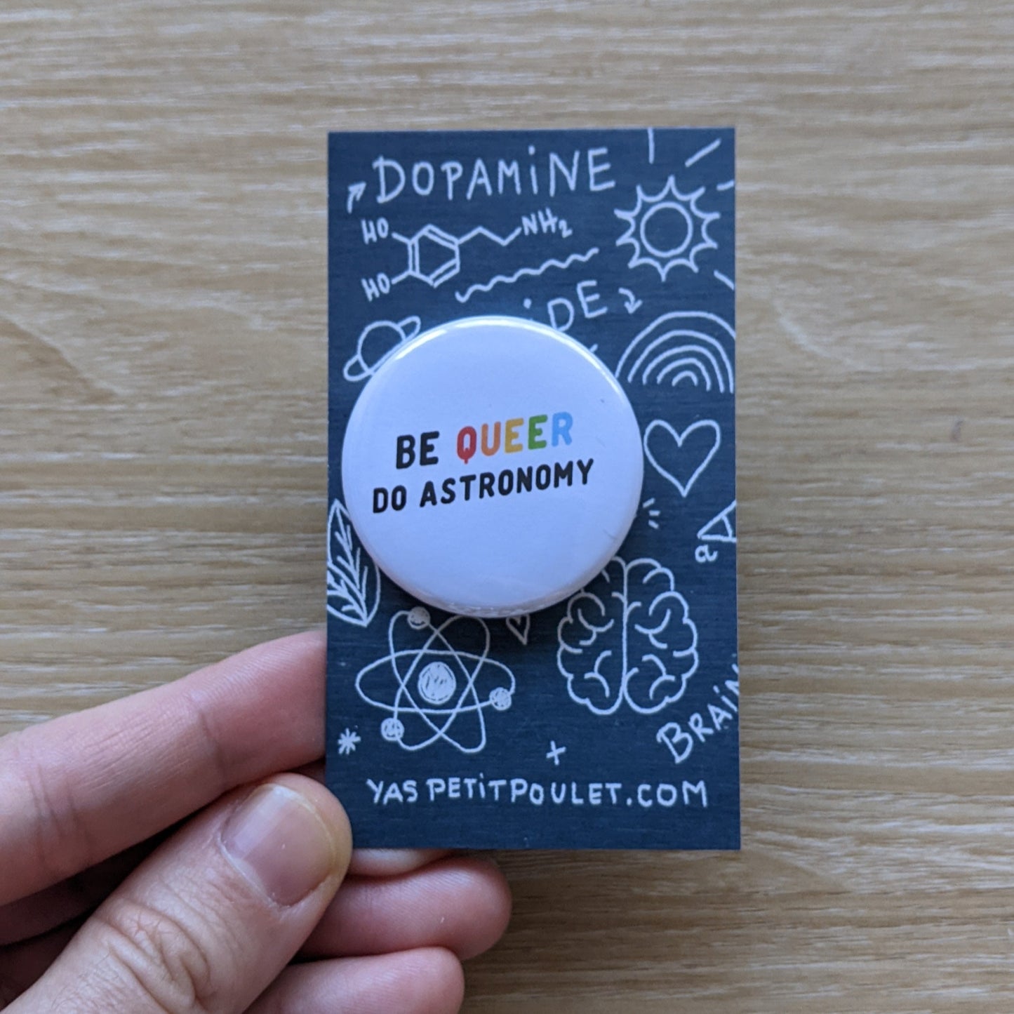 Be Queer | Buttons