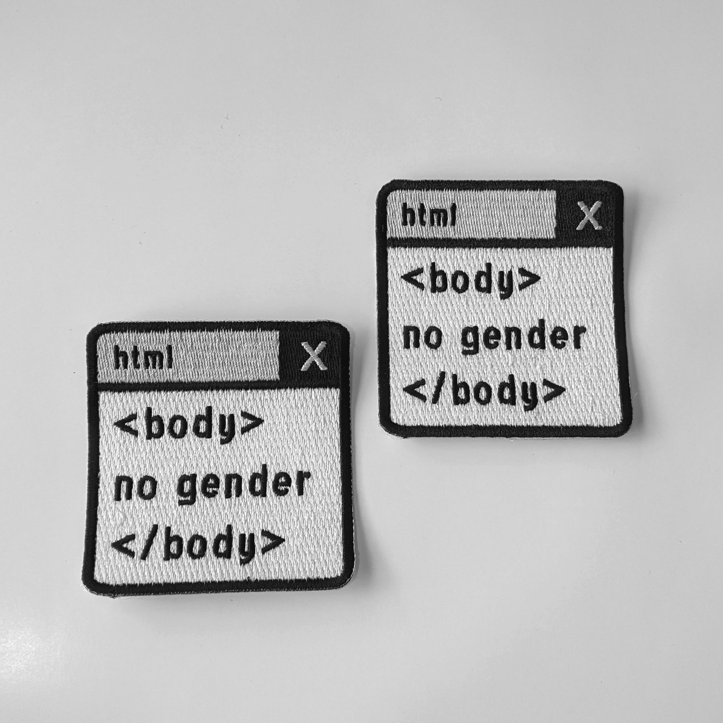 Corps HTML sans genre |  écusson