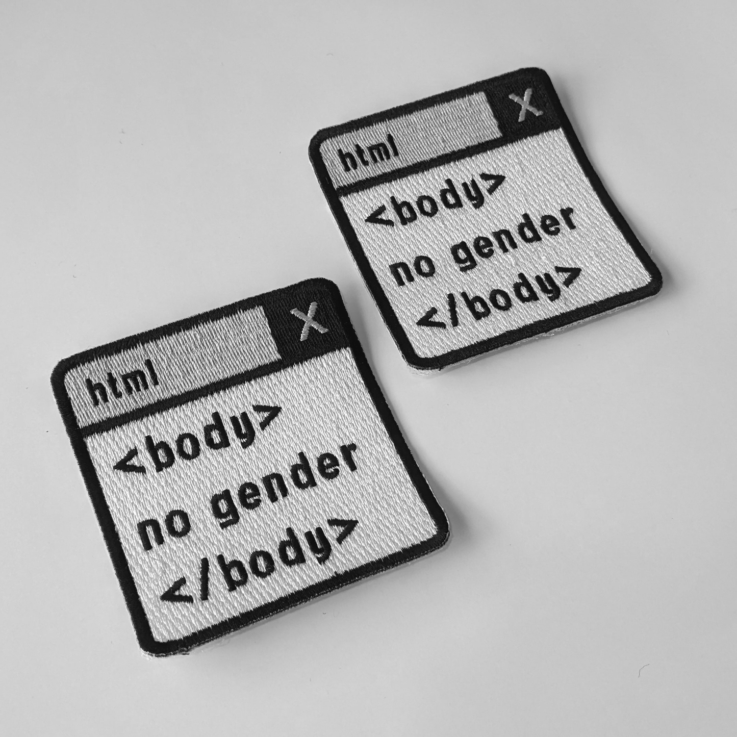 HTML body no gender | Patch – Yas Petit Poulet
